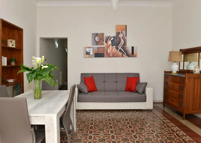 Niria * 卡塔尼亚