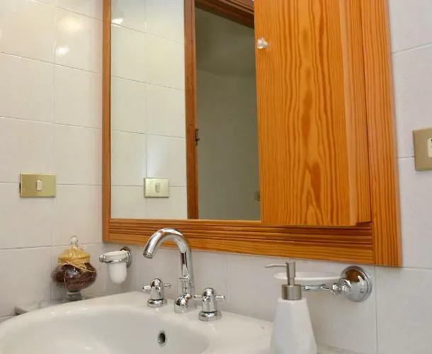 Niria * 卡塔尼亚